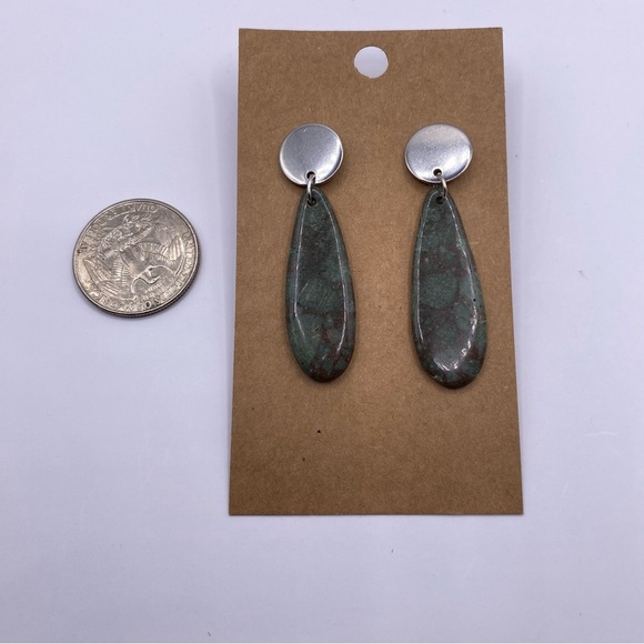 Green & Burgundy Llanite  Hanging Tear Drop Studded Disc Closure Earrings - Picture 3 of 4